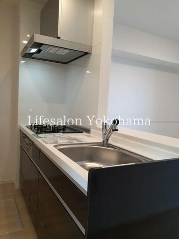 �y�L�b�`���z�@