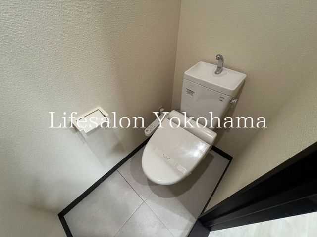 �y�g�C���z�@