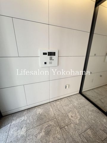 �y���̑��ݔ��z�@