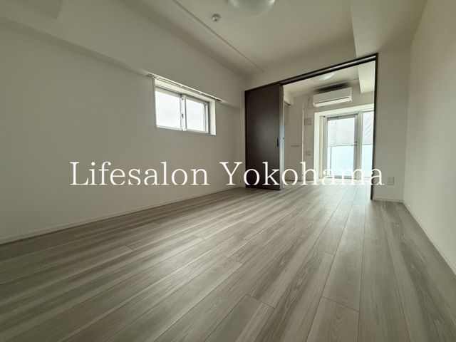 �y���ԁE���r���O�z�@���r���O/����