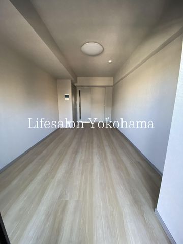 �y���̑������E�X�y�[�X�z�@