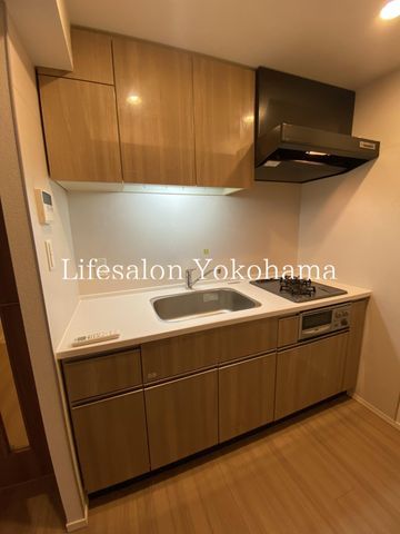 �y�L�b�`���z�@�ݔ�