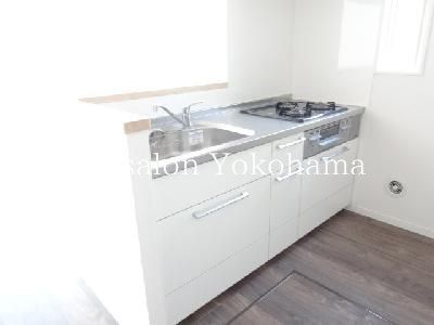 �y�L�b�`���z�@