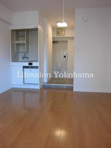 �y���̑������E�X�y�[�X�z�@