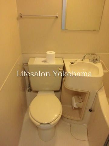 �y�g�C���z�@