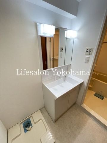 �y���ʏ��z�@