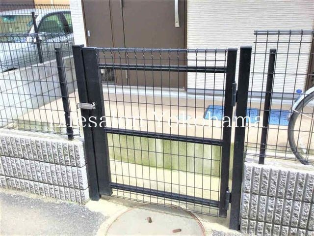 �y���̑��ݔ��z�@