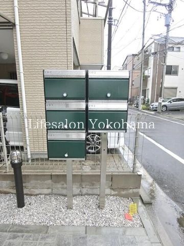 �y���̑��ݔ��z�@