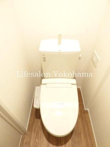 �y�g�C���z�@