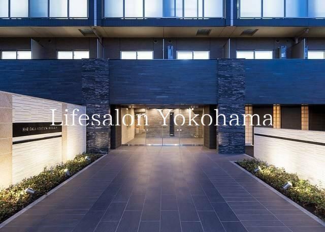 �y�G���g�����X�z�@