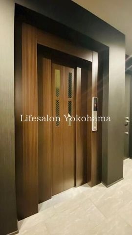 �y���̑��ݔ��z�@