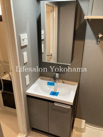 �y���ʏ��z�@