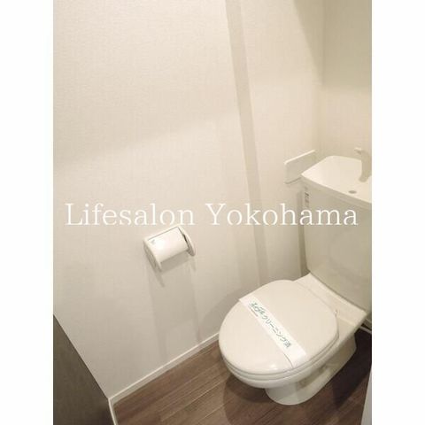 �y�g�C���z�@