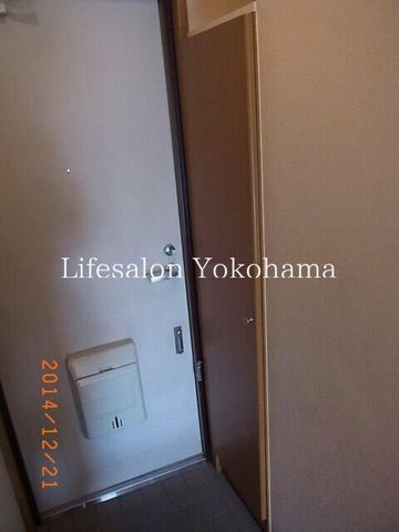 �y���̑��ݔ��z�@