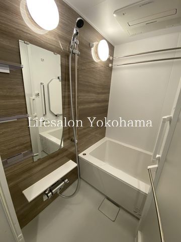 �y�o�X�z�@�o���R�j�[