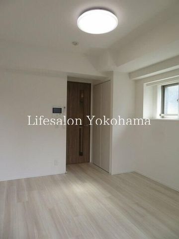 �y���̑������E�X�y�[�X�z�@