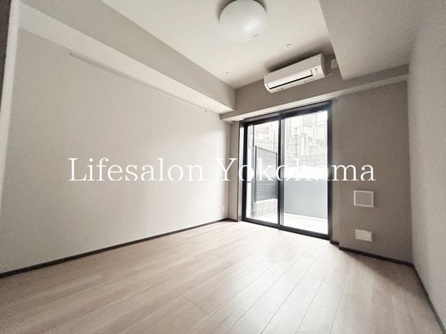 �y���ԁE���r���O�z�@���r���O/����