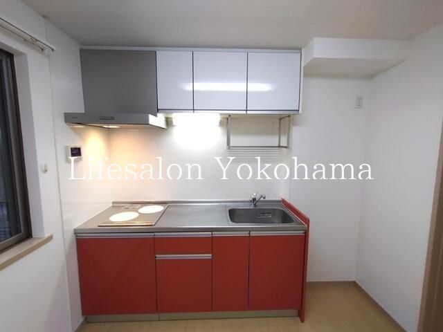 �y�L�b�`���z�@