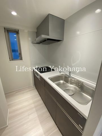 yLb`z@Lb`