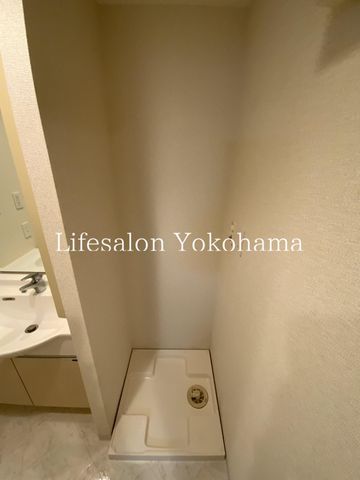 �y���̑��ݔ��z�@