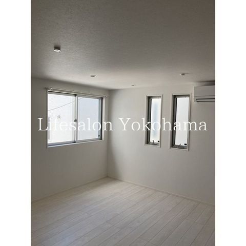 �y���̑������E�X�y�[�X�z�@