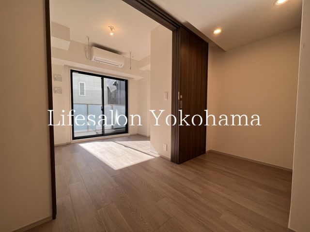 �y���̑������E�X�y�[�X�z�@