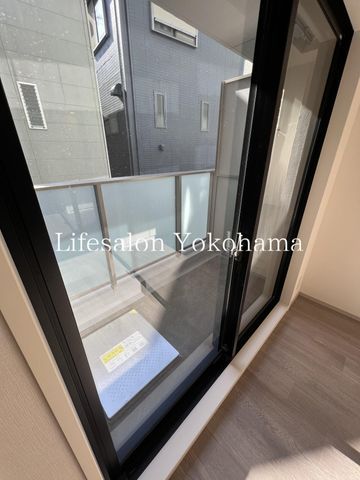 �y�o���R�j�[�z�@