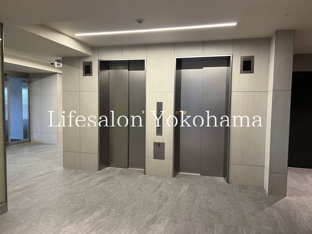 �y���̑��ݔ��z�@