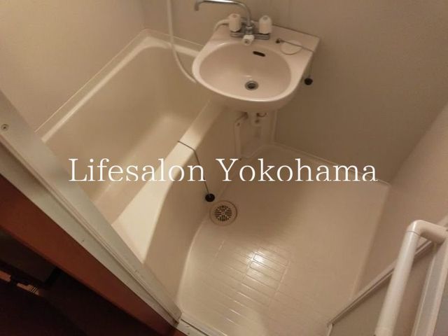 �y���ʏ��z�@