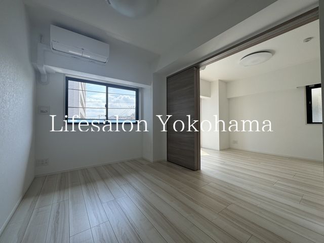 �y���̑������E�X�y�[�X�z�@