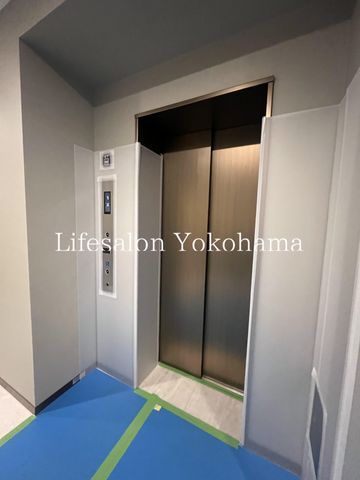 �y���̑��ݔ��z�@