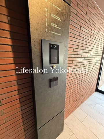 �y���̑��ݔ��z�@�G���g�����X