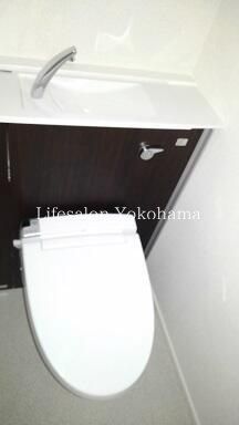 �y�g�C���z�@