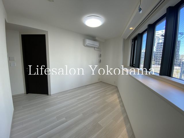 �y���ԁE���r���O�z�@���r���O/����