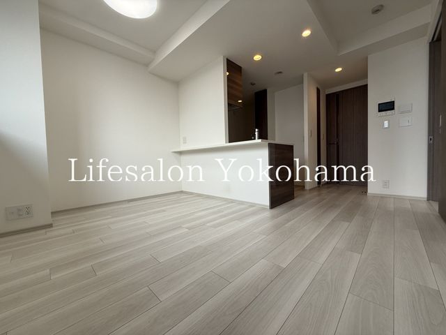 �y���ԁE���r���O�z�@���r���O/����