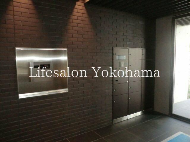 �y���̑��ݔ��z�@