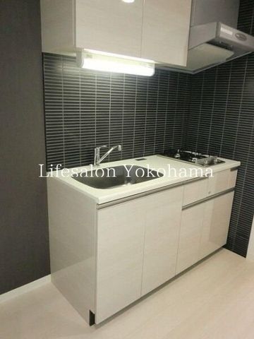 �y�L�b�`���z�@