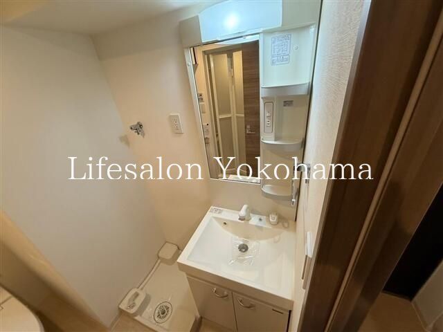 �y���ʏ��z�@