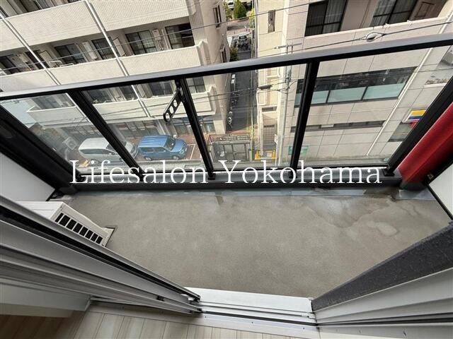 �y�o���R�j�[�z�@