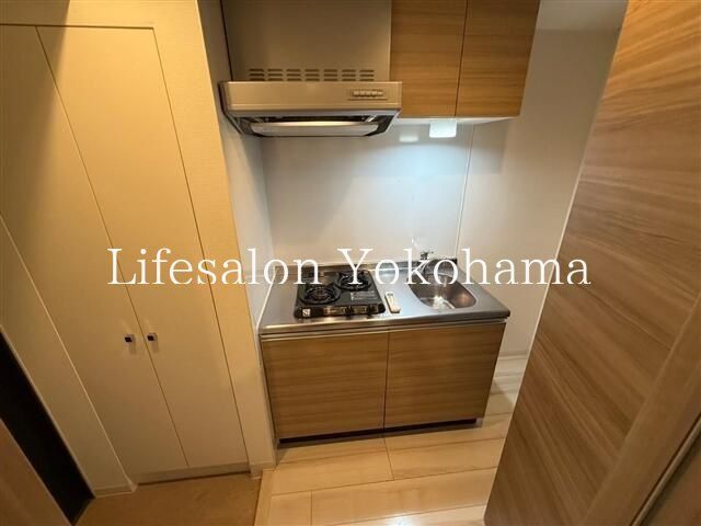 �y�L�b�`���z�@