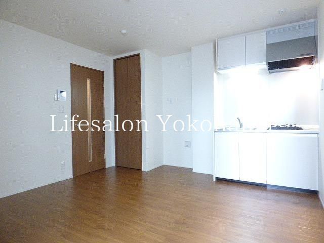 �y���̑������E�X�y�[�X�z�@