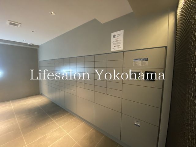 �y���̑��z�@�G���g�����X