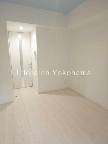 �y���̑������E�X�y�[�X�z�@