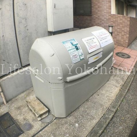 y̑z@