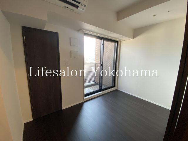 �y���̑������E�X�y�[�X�z�@���r���O/����