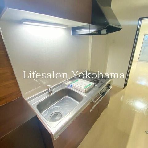 �y�L�b�`���z�@