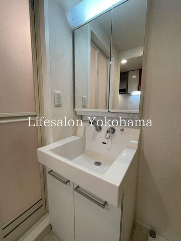 �y���ʏ��z�@