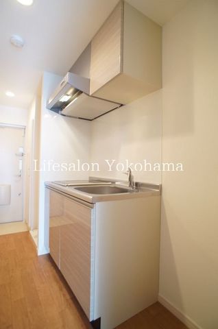 �y�L�b�`���z�@