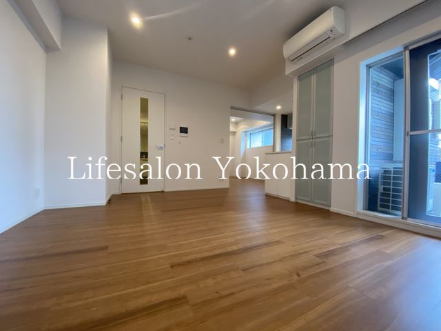 �y���̑������E�X�y�[�X�z�@