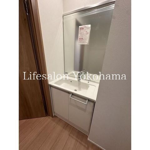 �y���ʏ��z�@